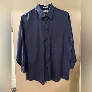 EUC-Like New XL Men’s Van Heusen Long Sleeve Blue Dress Shirt w/stripe Neck 17.5